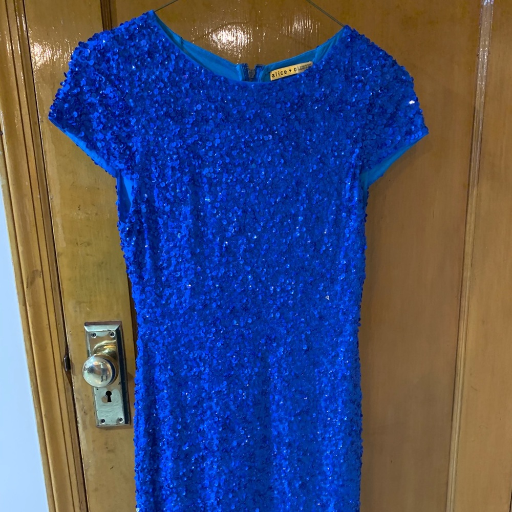 Alice & Olivia blue sequins dress